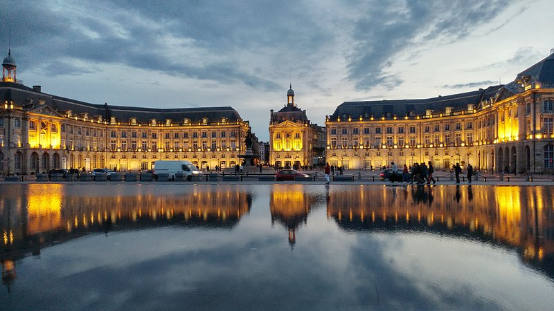 Rue de la vieille ville de Bordeaux